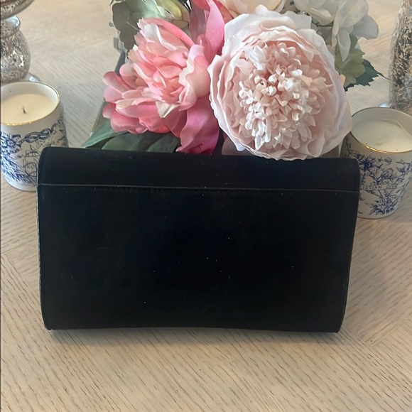 Velvet Rhinestone Bow Clutch - Picture 2 of 4